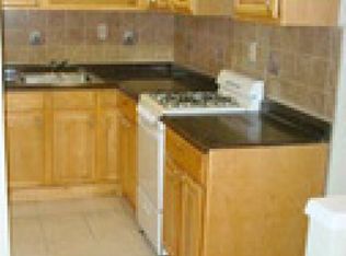 216 Crystal St #4, Brooklyn, NY 11208