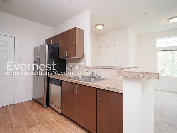 4001 S 211th Pl #C2 — Photo 6