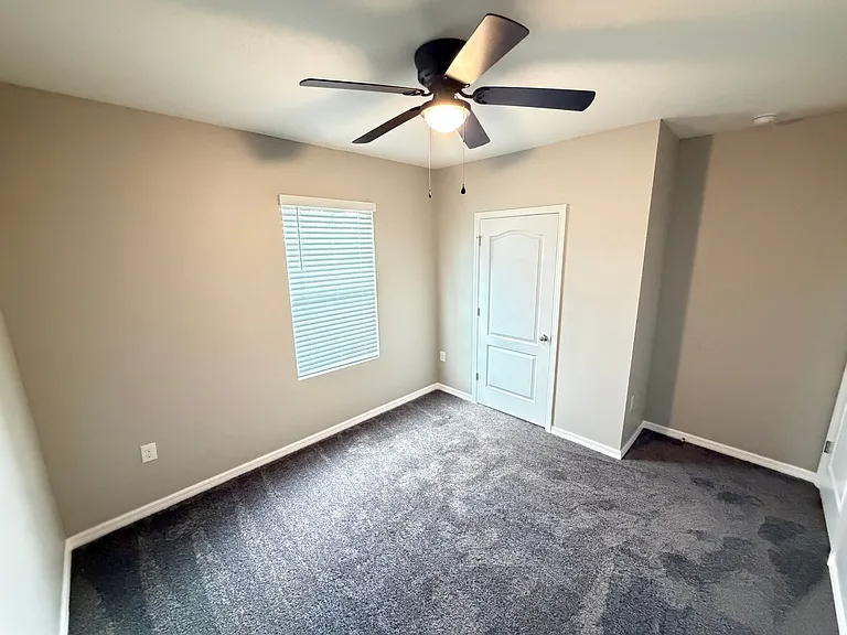 2915 Gibraltar Blvd — Photo 18