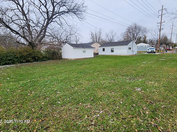 3rd image of 4400 Annapolis Ave