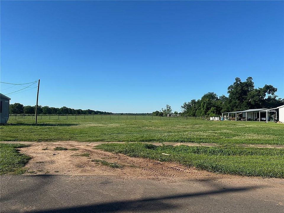 2nd image of 0 Dufour St