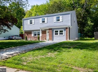 21 Dixmont Ave, Ewing, NJ 08618