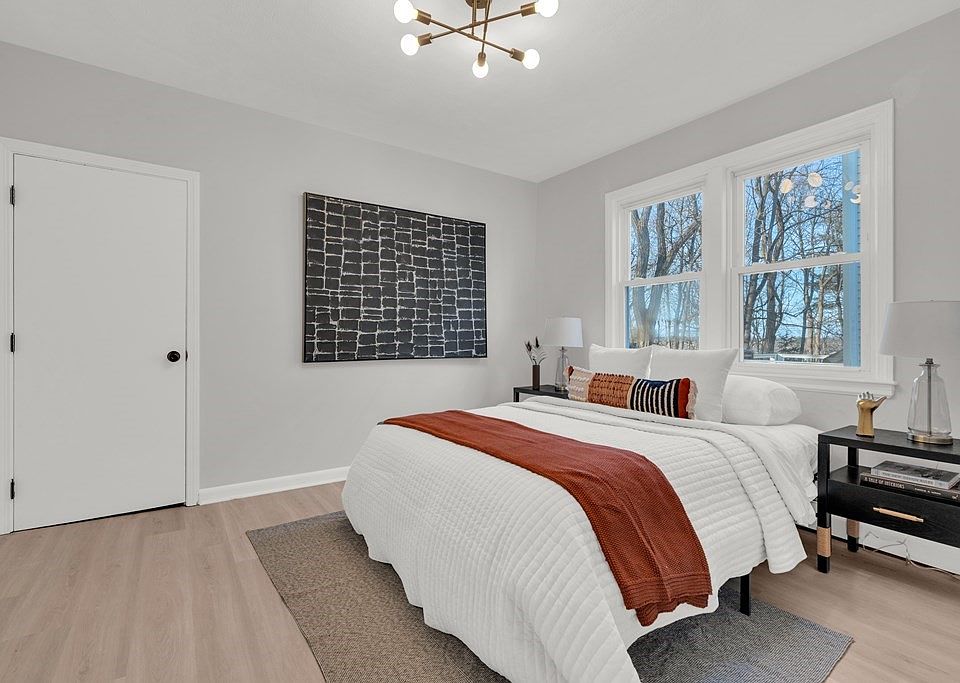 97 Sylvia St Arlington, MA Zillow Apartments for Rent in Arlington