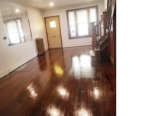 826 S Alden St, Philadelphia, PA 19143