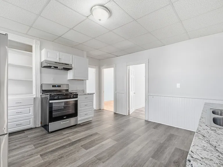 50 West St #3 — Photo 4