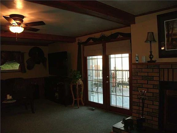 French doors leading to deck