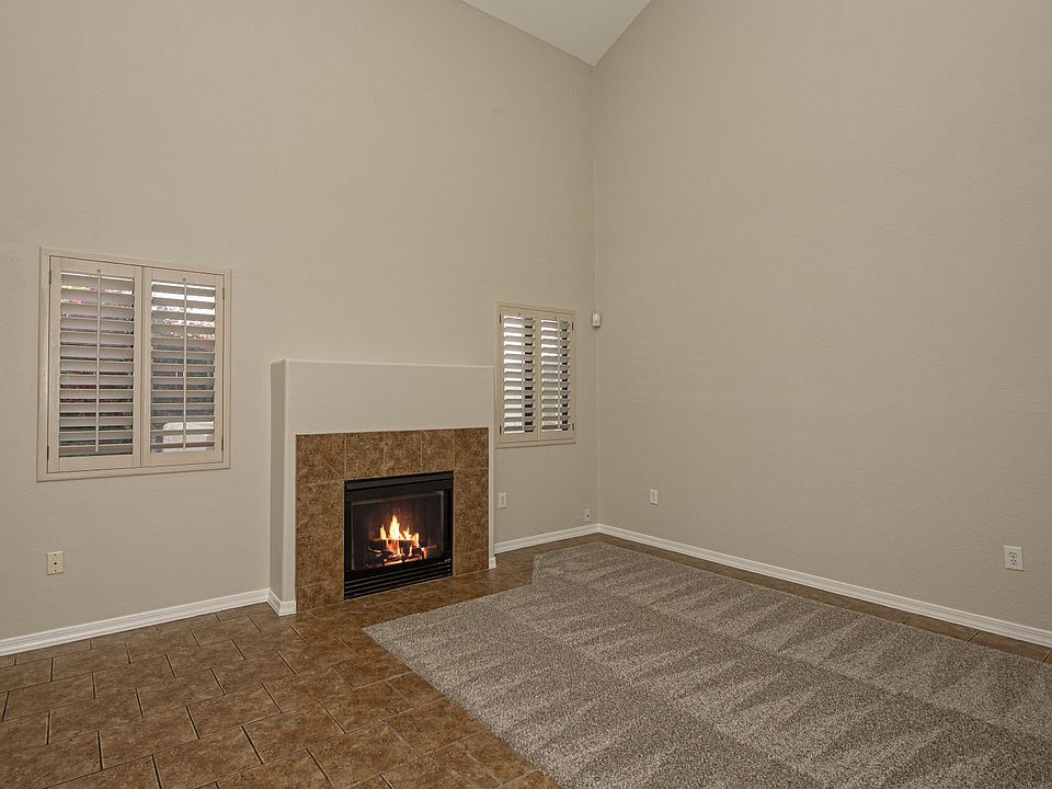 1st image of 1102 W Glendale Ave Unit 121