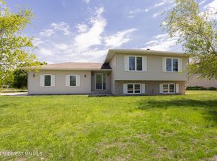 1525 Westside Dr, Fergus Falls, MN 56537