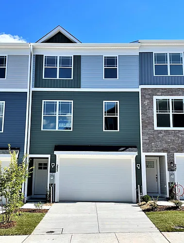 225 Jenkins Way Gln Photo 1