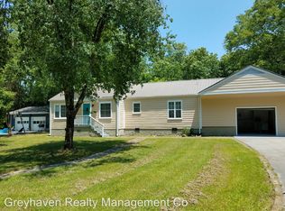 303 Gracie Ave, Fort Oglethorpe, GA 30742