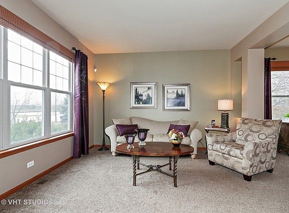 2nd image of 611 Thompson Ave
