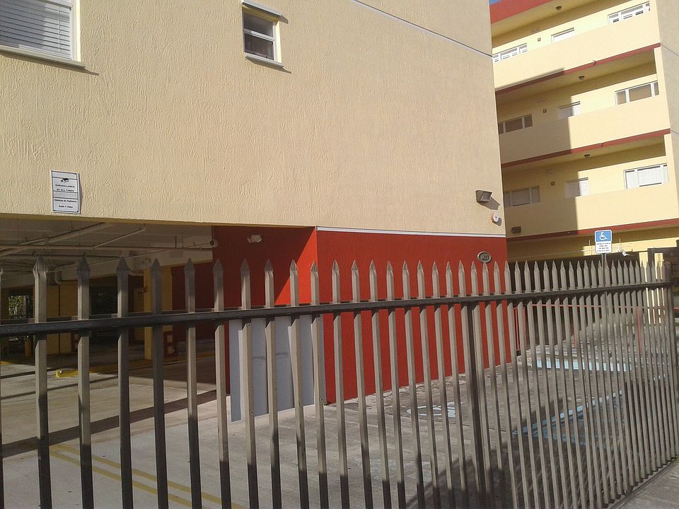 1st image of 1627 NW 18th St APT 409