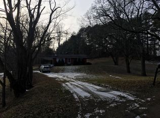 8147 Vore Ridge Rd, Athens, OH 45701