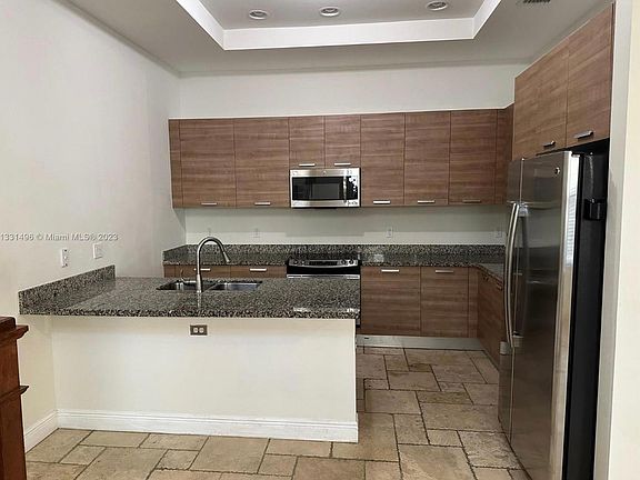 2nd image of 5166 NW 83rd Ct #516