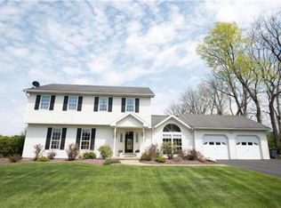 4608 Fairway Rd, Bethlehem, PA 18020