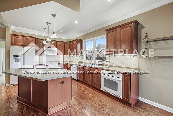 226 Morning Grove Ln — Photo 18