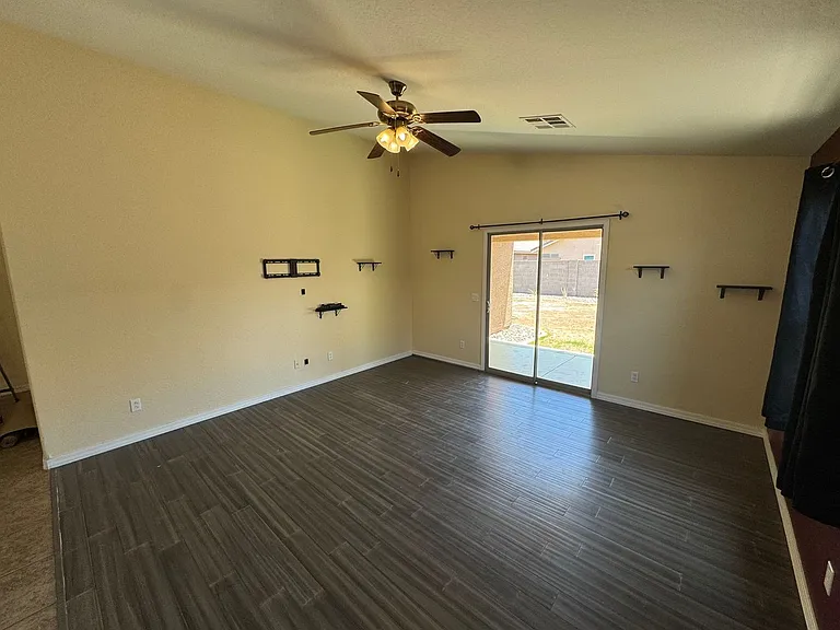 7371 W Alicia Dr — Photo 10