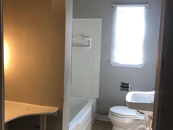 5th image of 516 South St