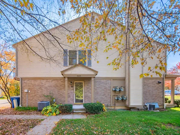 3059 Forest Creek Ct, Ann Arbor, MI 48108