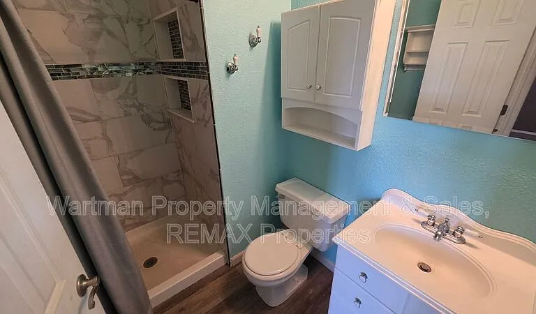 4231 Charleston Dr — Photo 15