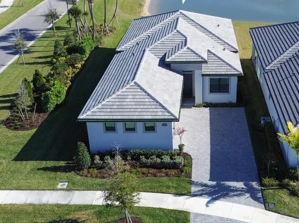 8431 SW Cantante Way, Port St Lucie, FL 34987