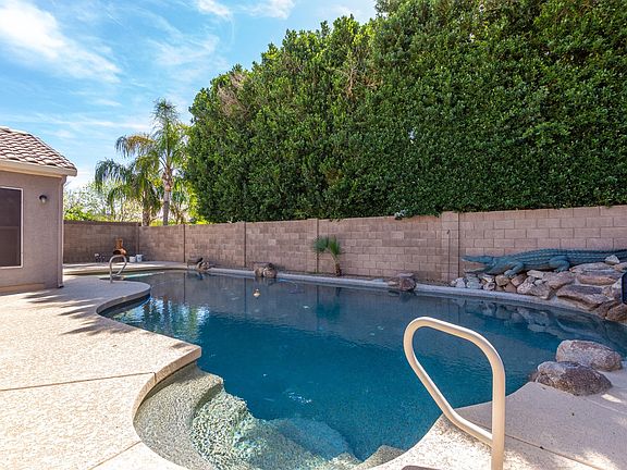 5th image of 6741 W Wahalla Ln
