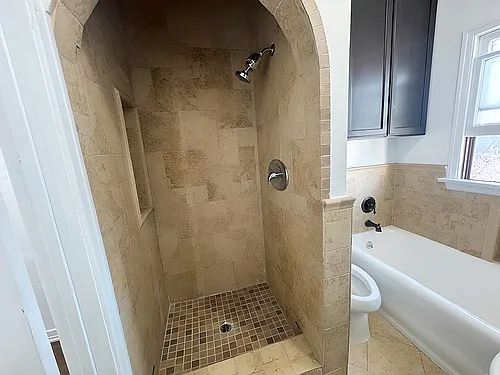 1525 1/2 S Orange Grove Ave — Photo 20