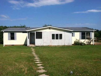 200 Future Ln, Inman, SC, 29349