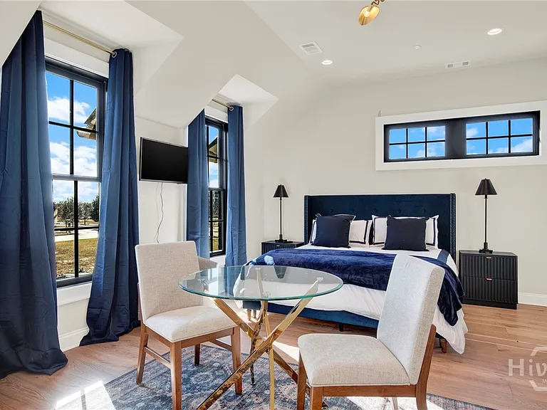 408 Geo Meyer Ave #CARRIAGE HOUSE — Photo 19