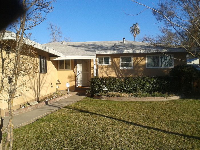 1st image of 2856 Poquita St