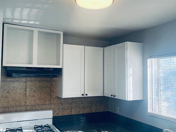 3rd image of 4270 48th St #4270