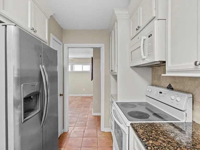 13 Lyncrest Dr — Photo 10