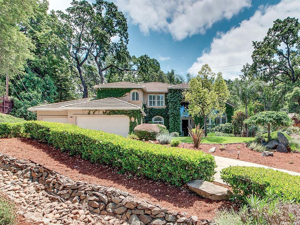 1st image of 652 Encina Dr