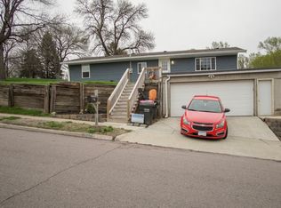 2920 S Olive St, Sioux City, IA 51106