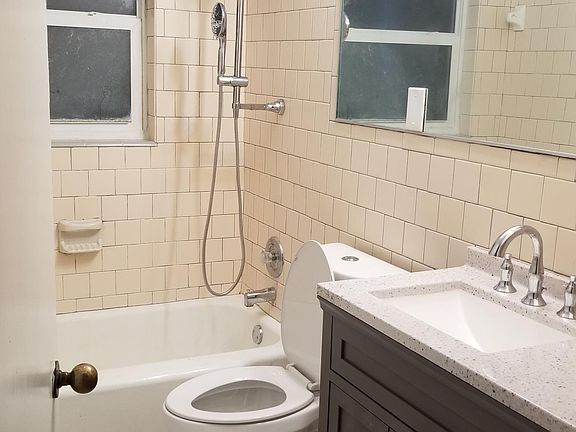 5th image of 6346 Dartmouth Ave N