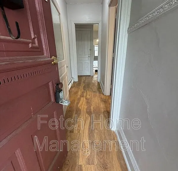 225 Front St — Photo 12