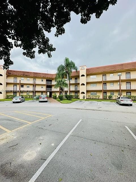 1st image of 8881 Sunrise Lakes Blvd APT 208
