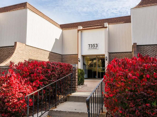 7353 Blackburn Ave #K-206, Downers Grove, IL 60516