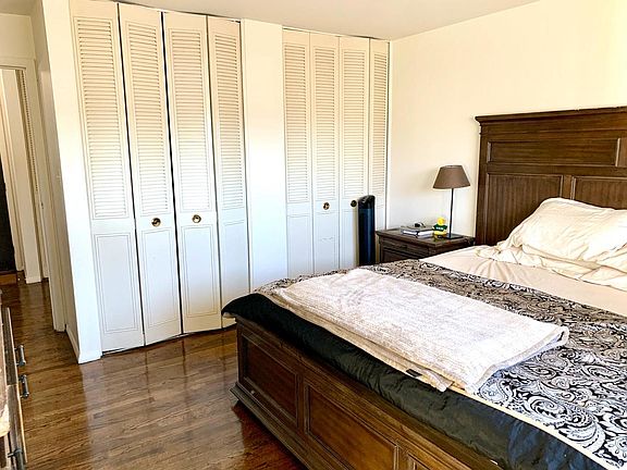 3rd image of 9127 Stevenson Dr APT 1E