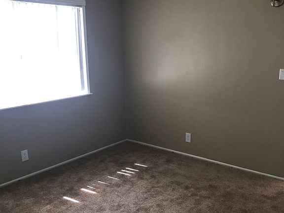 5th image of 14145 Mulberry Dr APT F