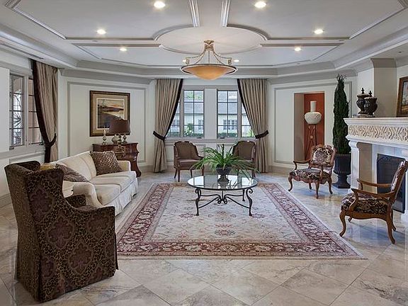 3rd image of 300 S Interlachen Ave Unit 401
