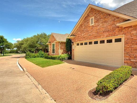4th image of 4201 Wild Iris Ln