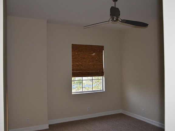 5th image of 747 North St