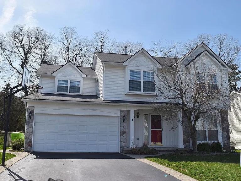 1272 Poppy Hill Dr — Photo 1