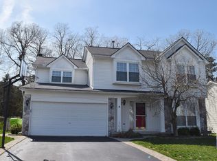 1272 Poppy Hill Dr, Oxford, MI 48371