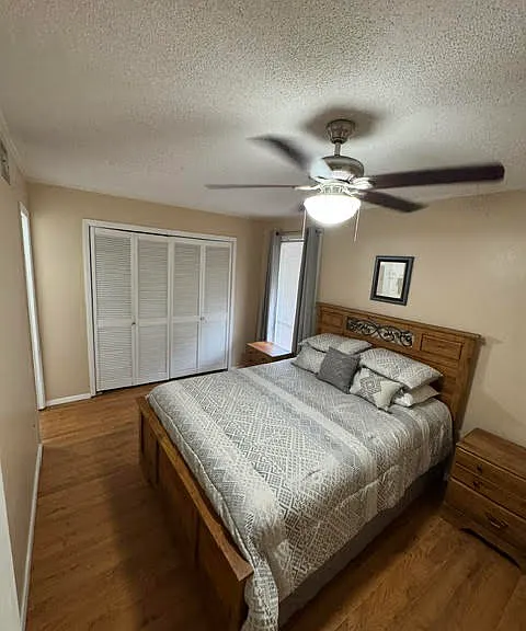 220 Lanai Vlg — Photo 8