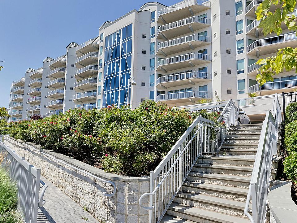 1st image of 432 Ocean Boulevard N #218
