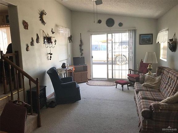 2nd image of 442 Elm Dr