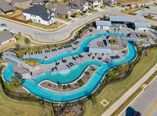 801 Copperleaf Dr, Justin, TX 76247