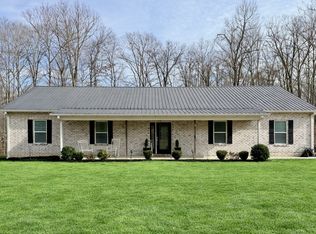 8011 Valley Rd, Nunnelly, TN 37137